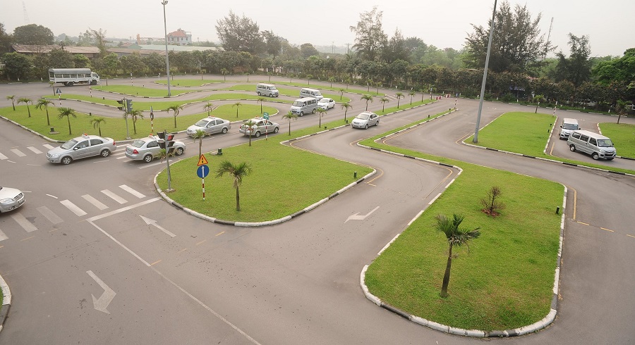 học bằng lái xe b2 hà nội trung tâm c500 hình 2