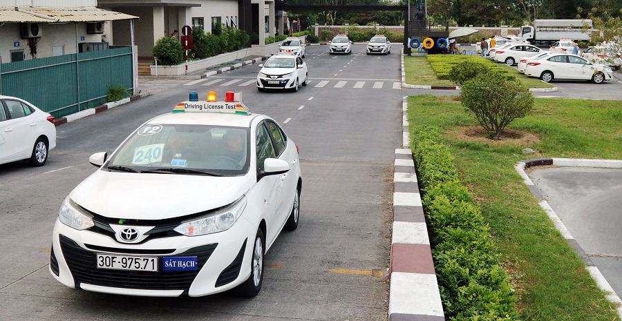 học lái xe ô tô b2 tại hà nội uy tín